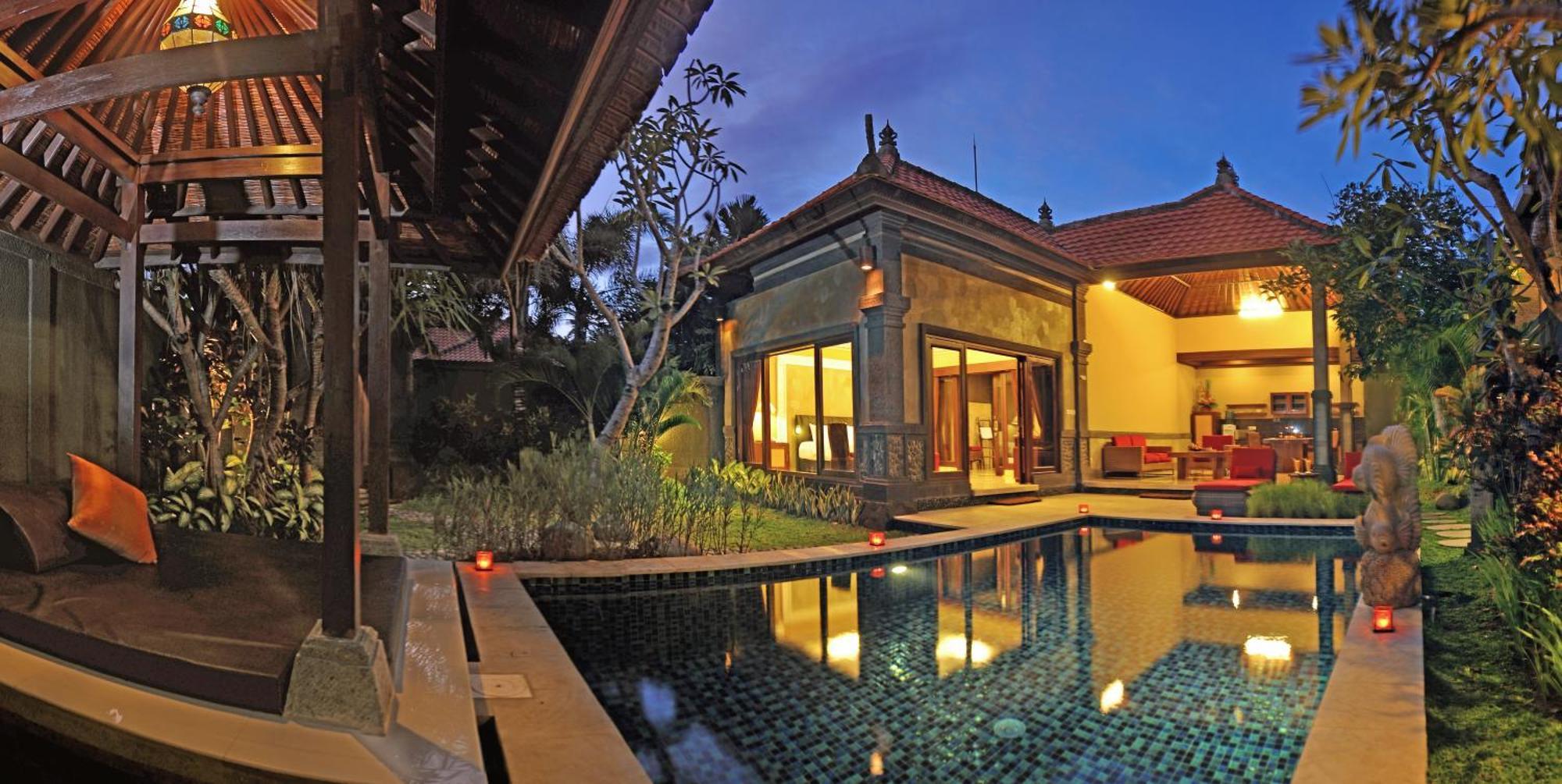 Bali Aroma Exclusive Villas Seminyak  Exterior photo